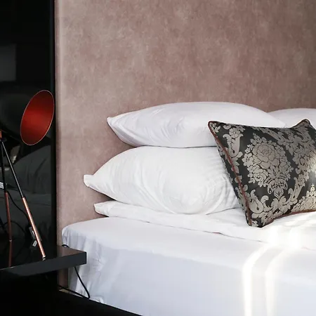 ホテル Carpe Diem Boutique ゼニツァ