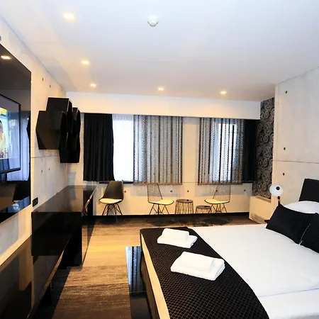 Carpe Diem Boutique ホテル ゼニツァ